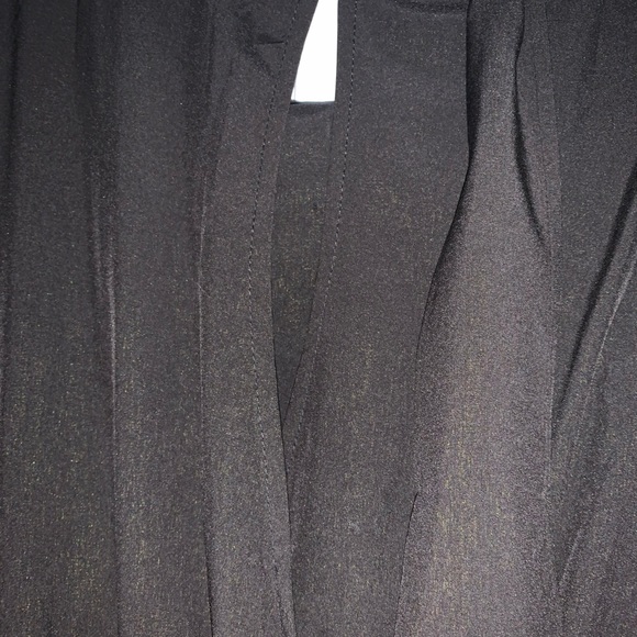 Shorts romper - Picture 4 of 5